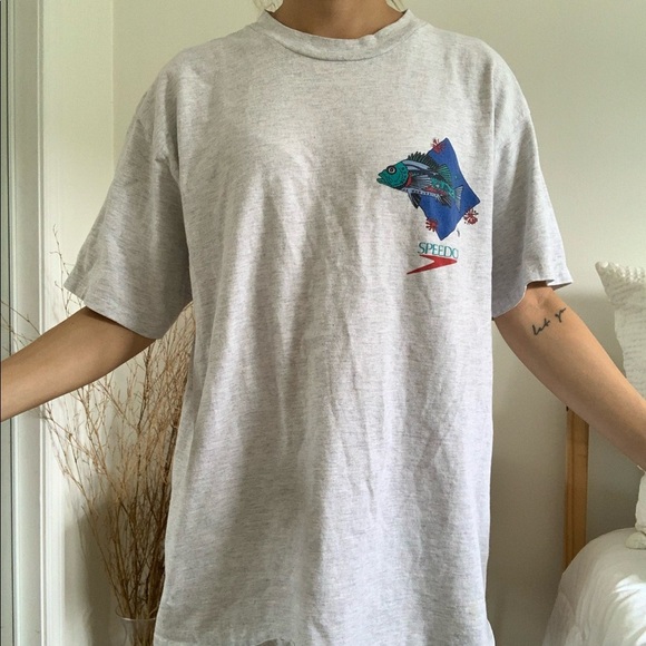 Vintage 1994 Speedo Fish Gray T-Shirt - Picture 2 of 8